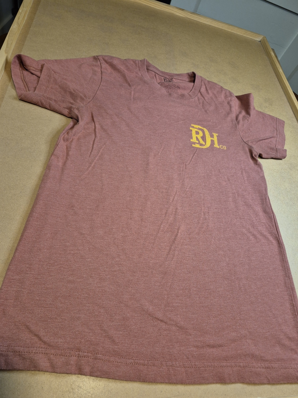 Red Dirt Hat Company Short Sleeve Tee - Dusty Maroon 4608/7 - Picture 3 of 7